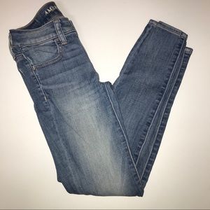 American Eagle Outfitters blue jeans